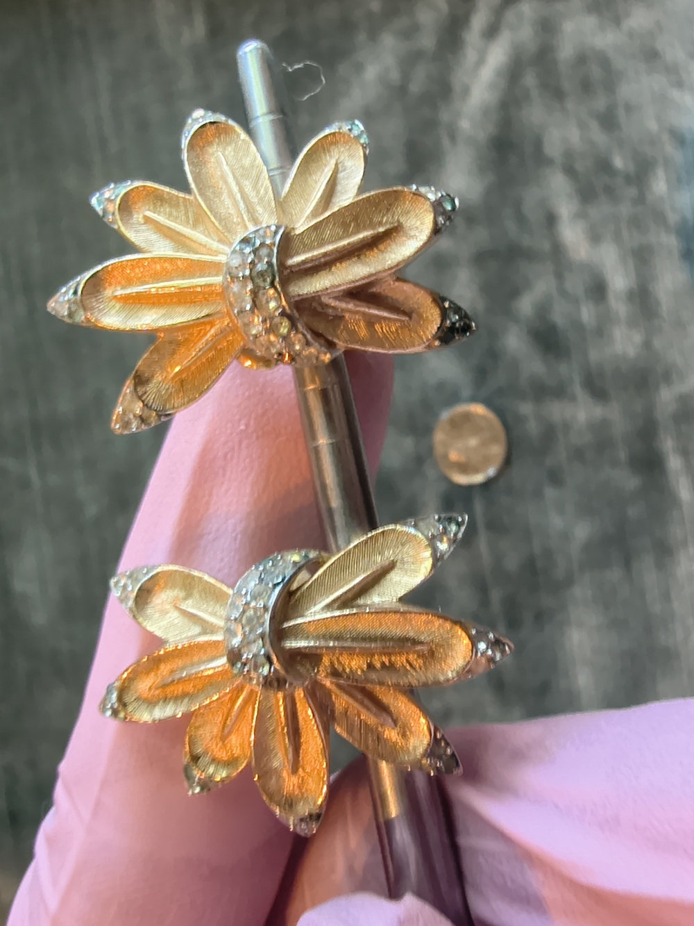Trifari Vintage Gold Plated Orange Enamel Floral Clip-On Earrings with Gold Trim - Picture 10 of 12